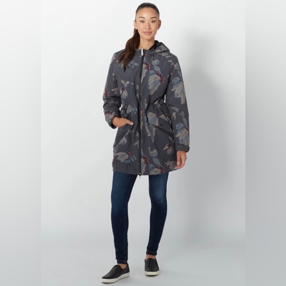 Arctic Expedition Joliette Insulated Waterproof Coat - Picture 17 of 17